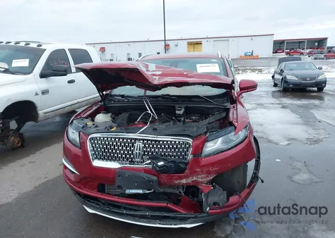 2019 Lincoln Mkc Select z USA, uszkodzony, nr VIN 5LMCJ2D98KUL18774